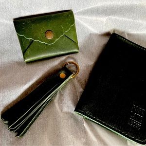 Portland Leather Trio in Retired Forest Green